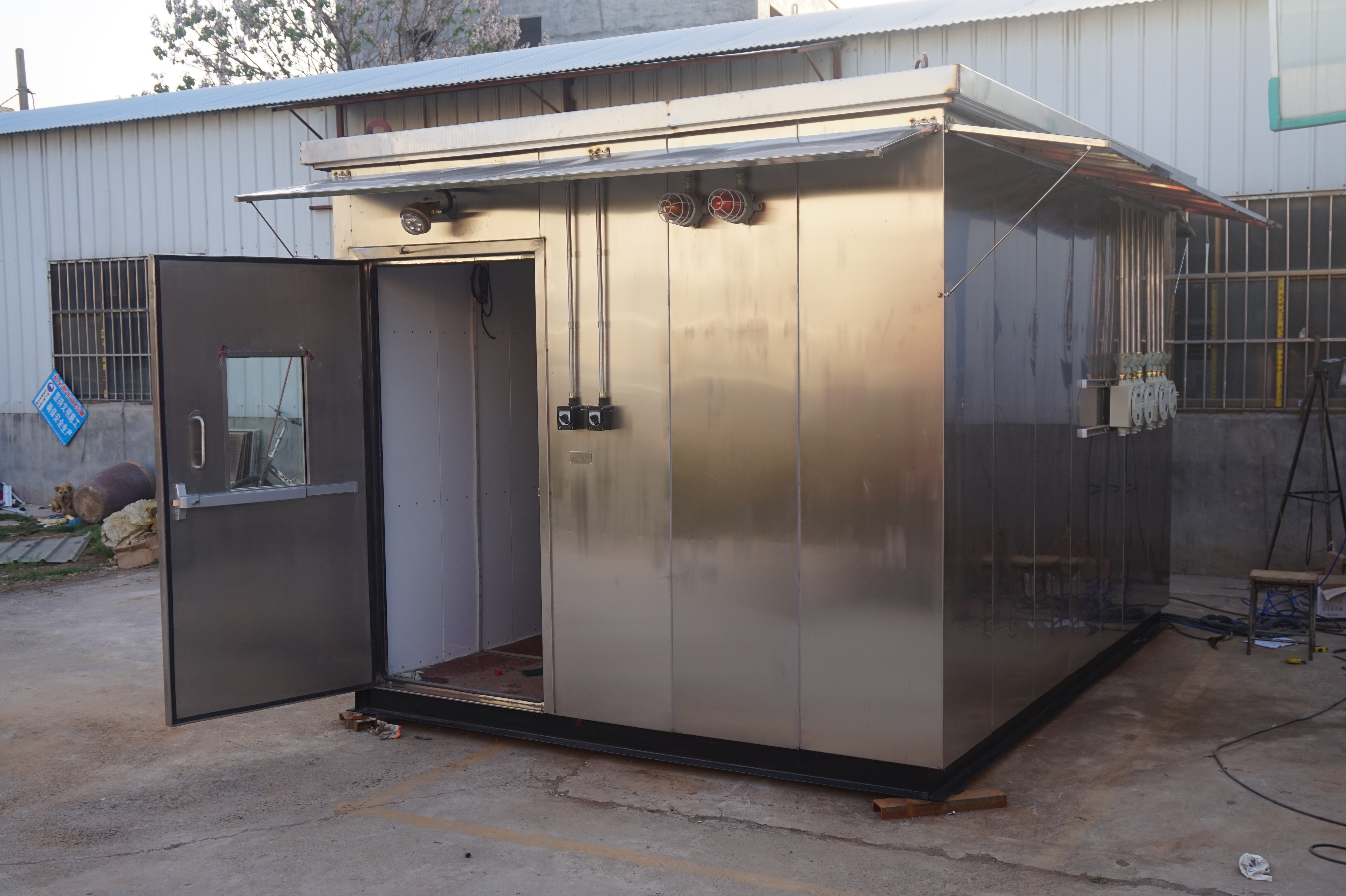 环保型在线分析防爆小屋